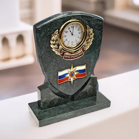 Часы «Щит МЧС России» — красивый подарок