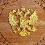 На память: Подзорная труба «Подарочная» на резной подставке — фотография 4