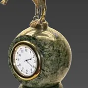Часы с бронзовым Пегасом в подарок — фотография 2