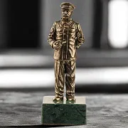 На память: Бронзовая статуэтка «И.В. Сталин» со змеевиком, 112×40×40 мм — фотография 1